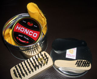 Estojo Limpeza Sapatos